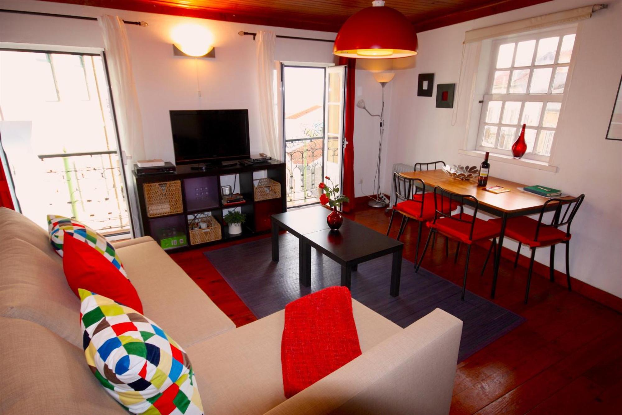 Myplacelisbon - Alfama River View Apartment Стая снимка