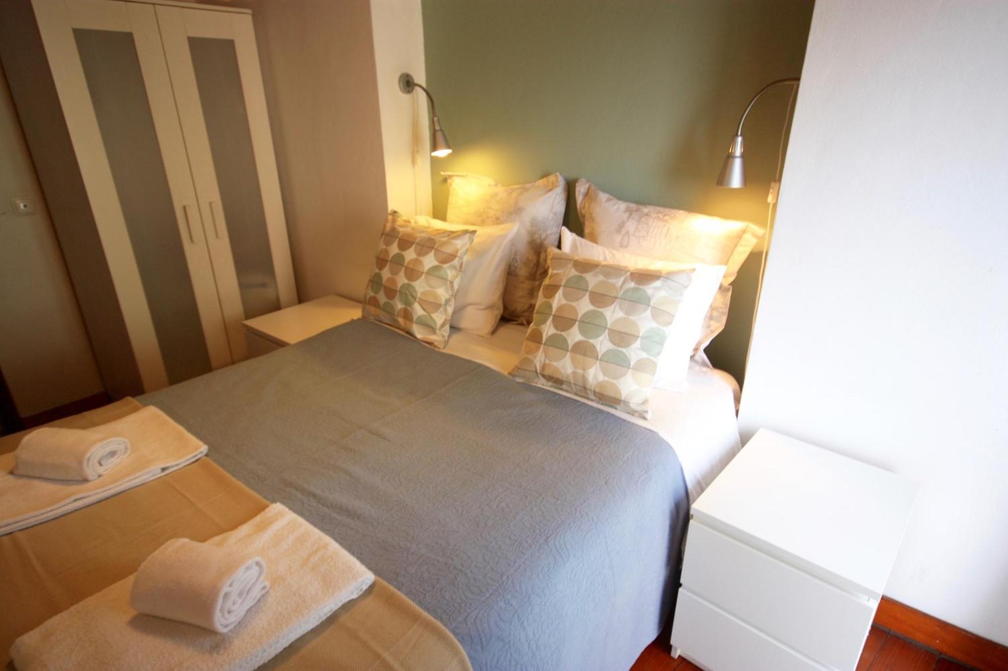 Myplacelisbon - Alfama River View Apartment Стая снимка